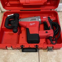 Milwaukee 5446 - 21  Demolition Hammer  15LB  SDS - MAX