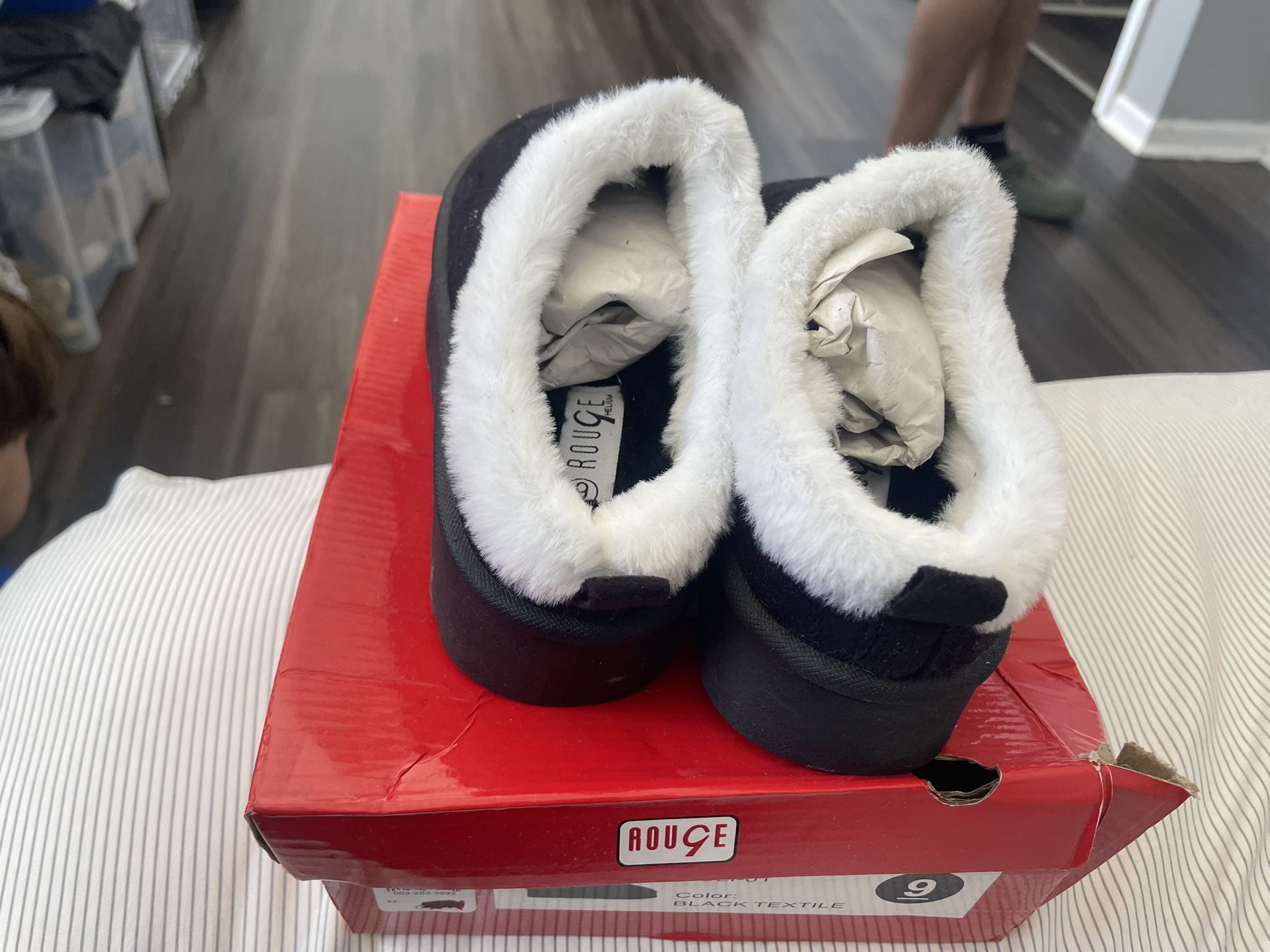 Slippers