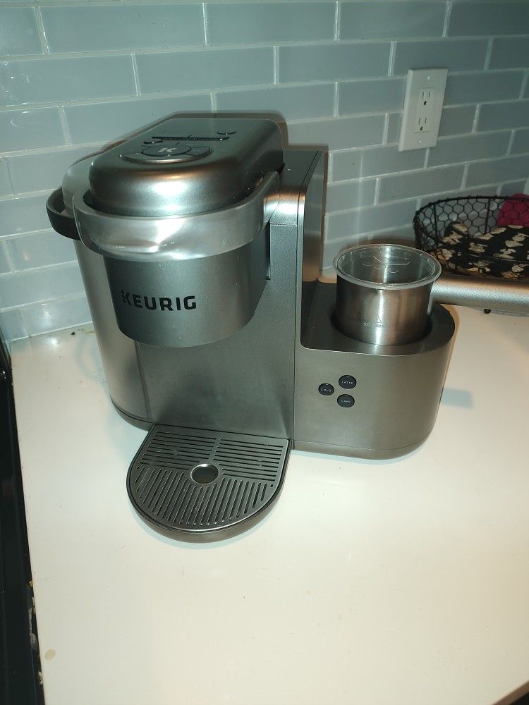 Keurig K-Café Special Edition single-serve coffee, latte, and cappuccino maker.