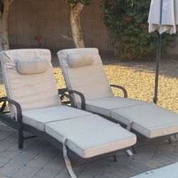 Patio Furniture - Lounge Chairs 