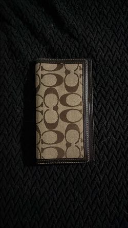 Coach Signature Canvas Bifold Wallet