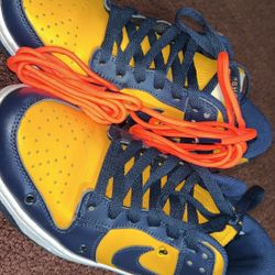 Nike Dunk Low Off White university Gold