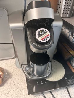 Keurig Coffee Maker K-elite K90. In excellent working condition. PICKUP & CASH ONLY