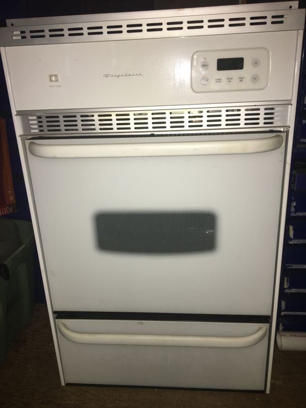 Frigidaire Gas Wall Oven for Sale in Dublin, OH OfferUp