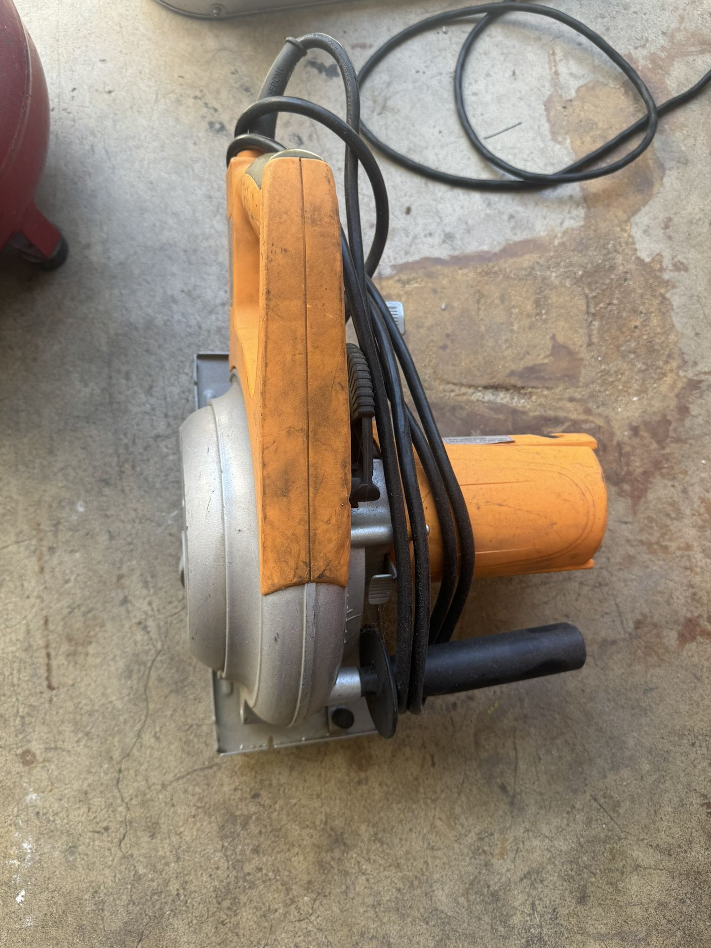 Skill Saw