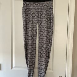 STUDIO by Capezio Dance Pants Size M