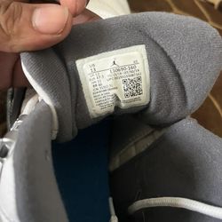 Jordan 12s 
