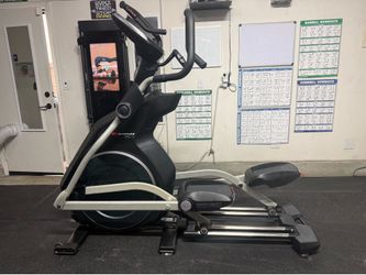 BowFlex BXE216 Elliptical – Excellent Condition