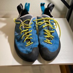Scarpa Helix Rock Climbing Shoes