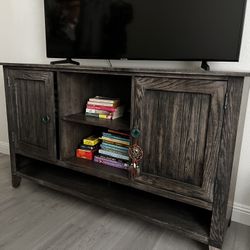 Solid Wood TV Stand 
