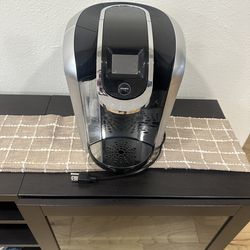 Keurig Single Serve Coffee Maker + Reusable K-Cup Filters