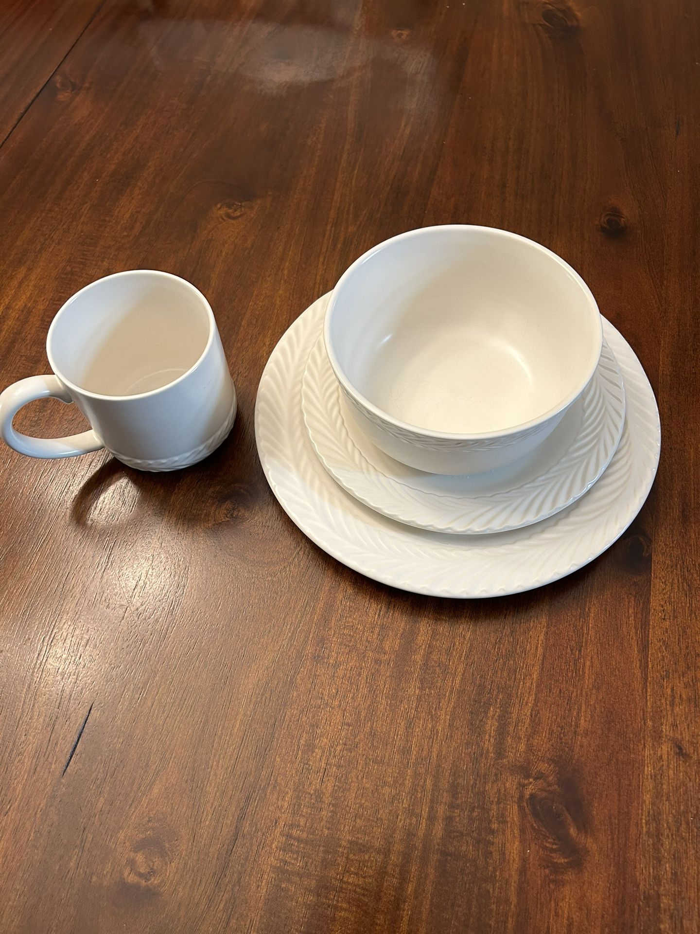 Set Of 12 Dishes 