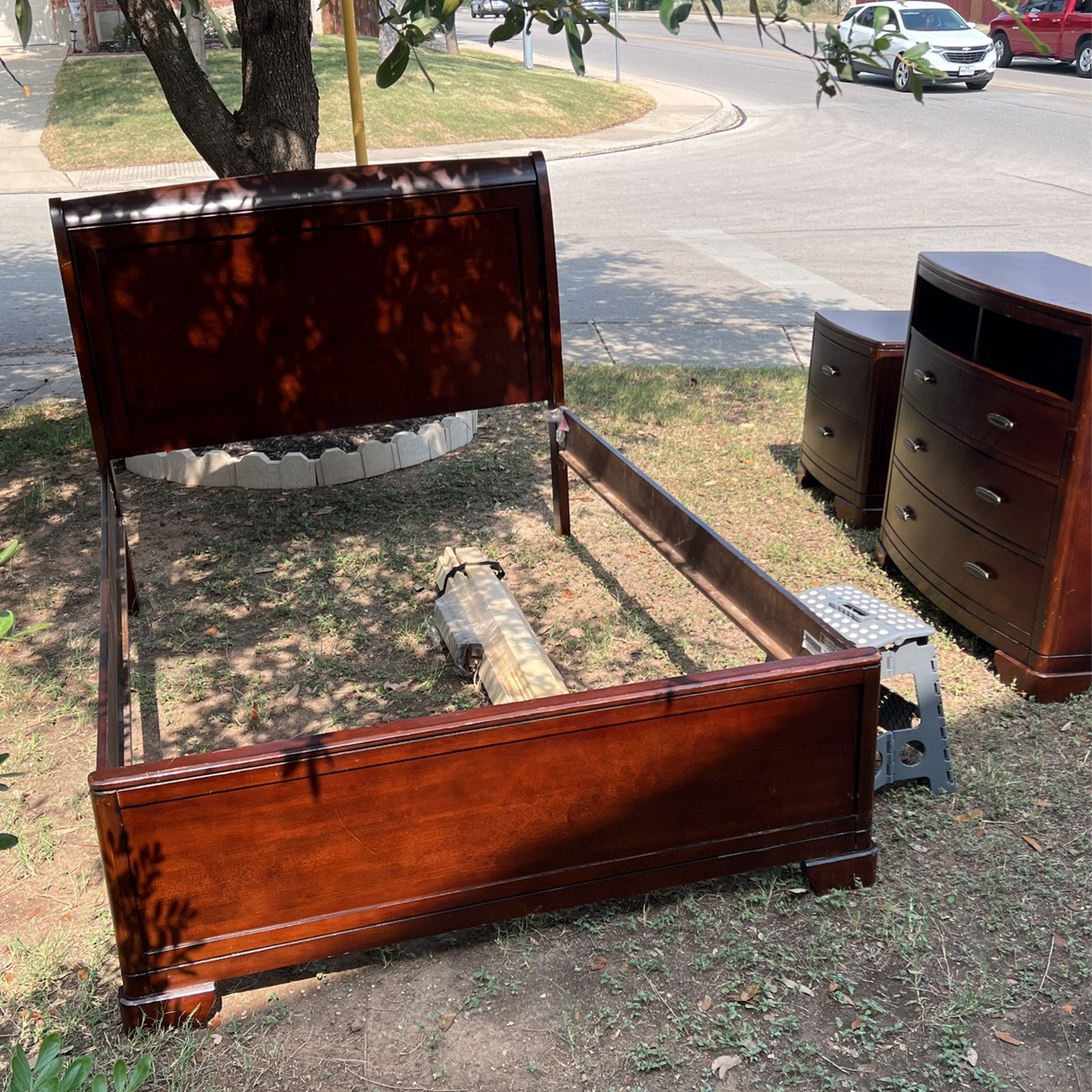 Used Full Sized Sleigh Bed With Night Stand And Chest Of Drawers