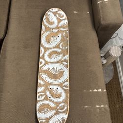 Skateboard deck