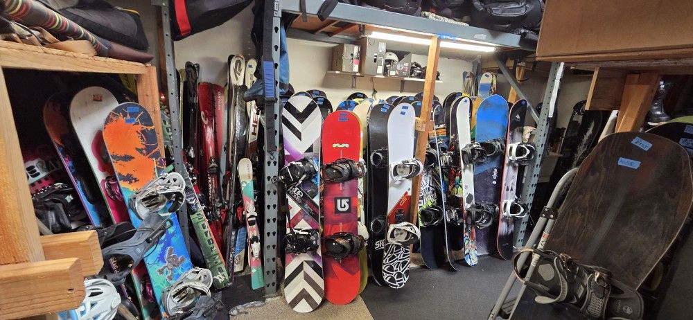 Snowboard With Bindings