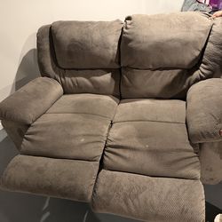 Love seat rocker recliner