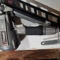 Paslode framing Gun  model F350S 30 degree 