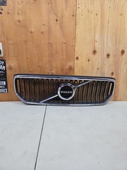 2018-2022 Volvo Grille XC40 Front Grille OEM