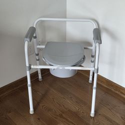 3 in 2 Folding Adjustable Height Bed side Commode / Portable Bathroom Toilet