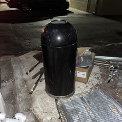 20 gallon trashcan