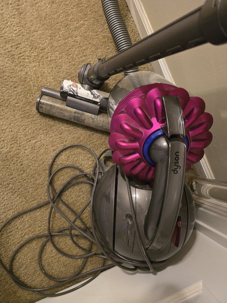 Dyson Canister