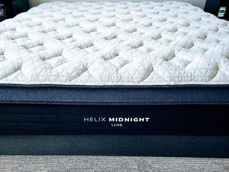 Helix Midnight Luxe 14 King Size Mattress 