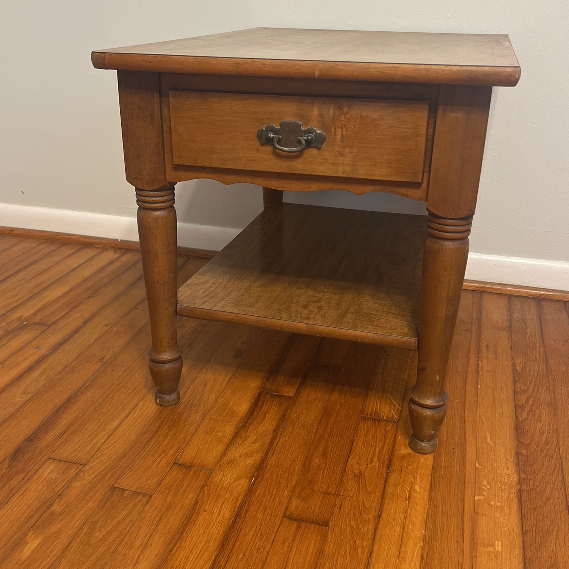 End table