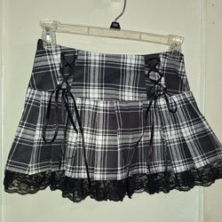 Women's Plaid and Lace Mini Skirt