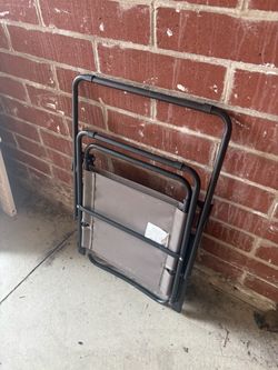 Lawn chair
