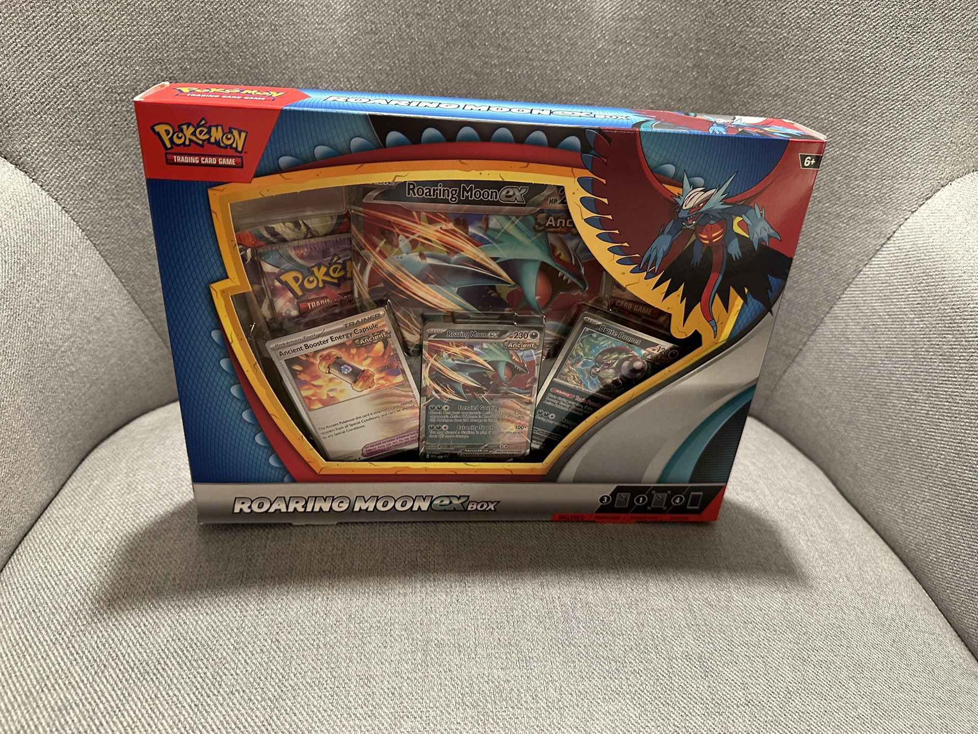 Roaring Moon ex Box - SEALED