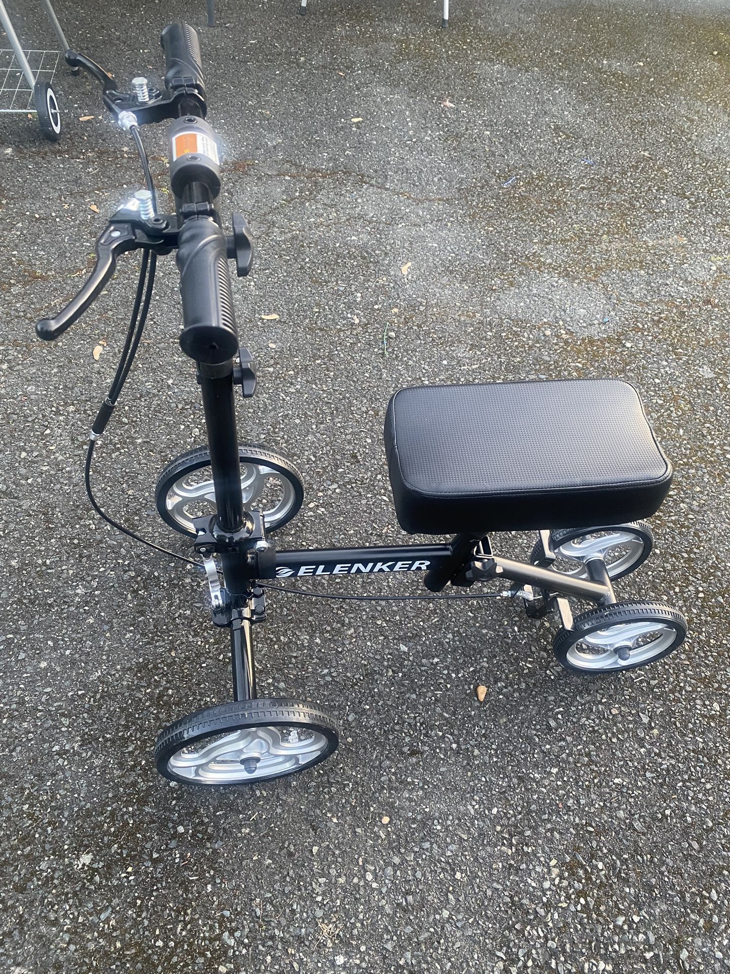 Knee Scooter