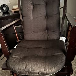 Rocking Chair With Glider 