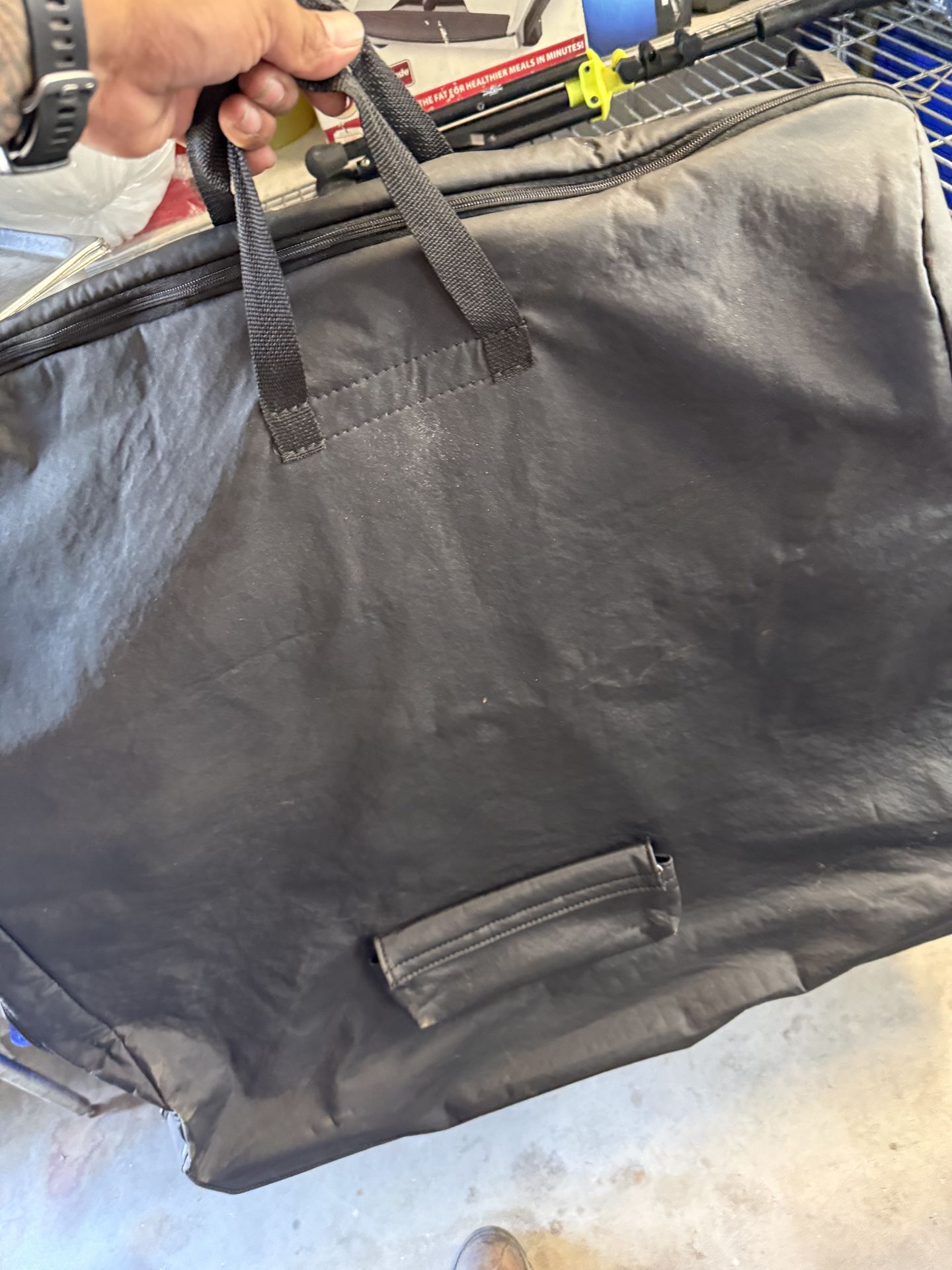 Jeep tops cover(holds both the small covers so they won’t get damaged.