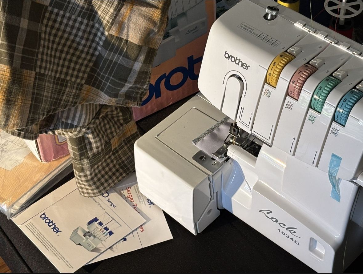 Sewing mashine Brother 1034 D. New.