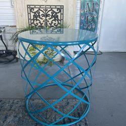 Coastal Accent Table 