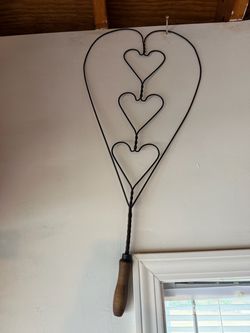 Vintage Wire Blanket Beater – Triple Heart