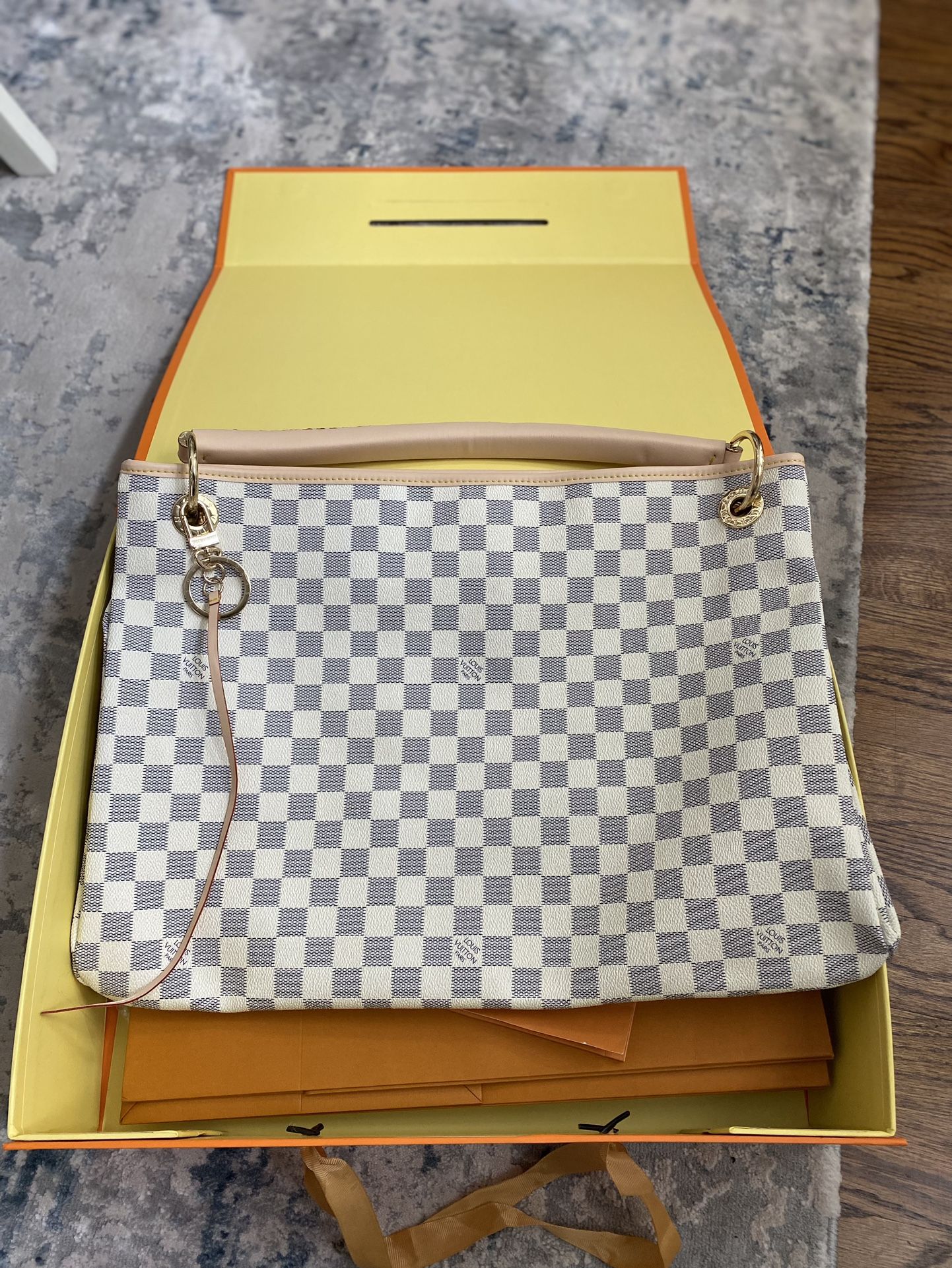 Louis Vuitton Bag