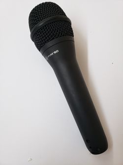 Peavey pvm-50 super cardioid directional microphone
