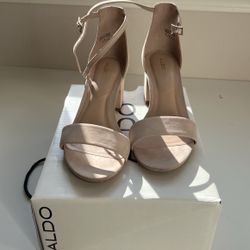 Aldo Villarosa Size 7 Shoe