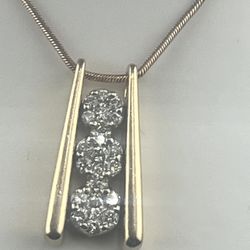 Gold And Diamond Necklace 