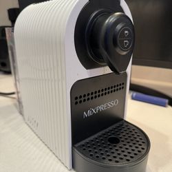 Mixpresso Espresso Machine - Compatible with Nespresso Capsules