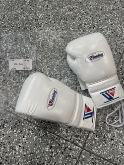 Winning MS-600 16oz white Lace-Up Boxing Gloves NEW W TAGS