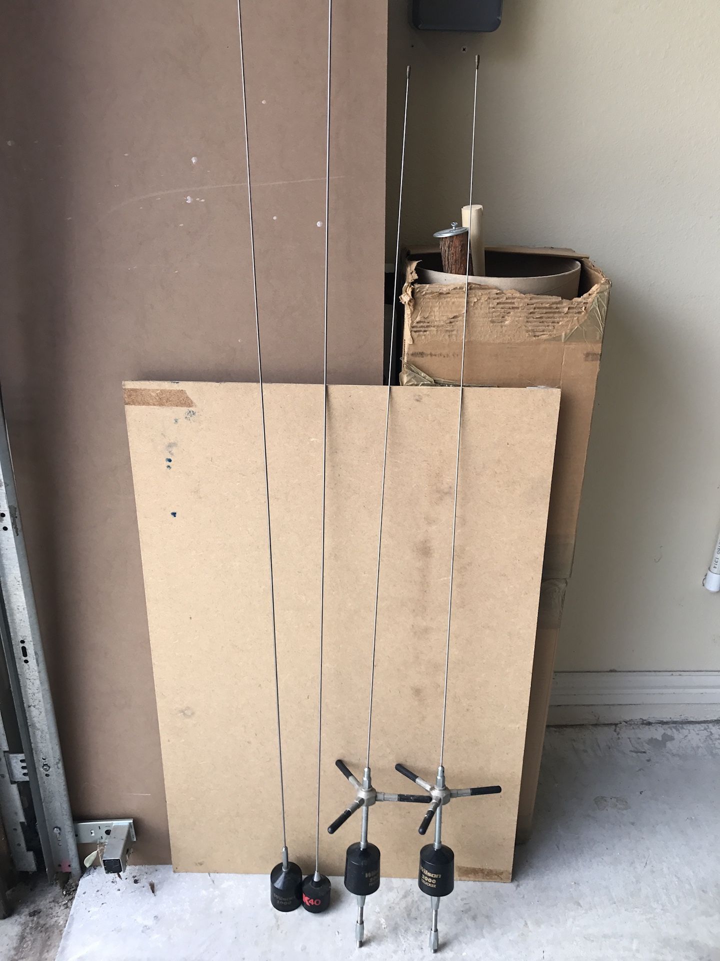 Wilson 1000, and K40 CB Antennas for Sale in Colleyville, TX OfferUp