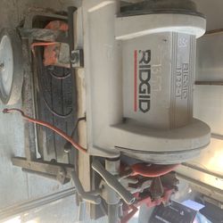 Ridgid 1822-I Pipe Threader