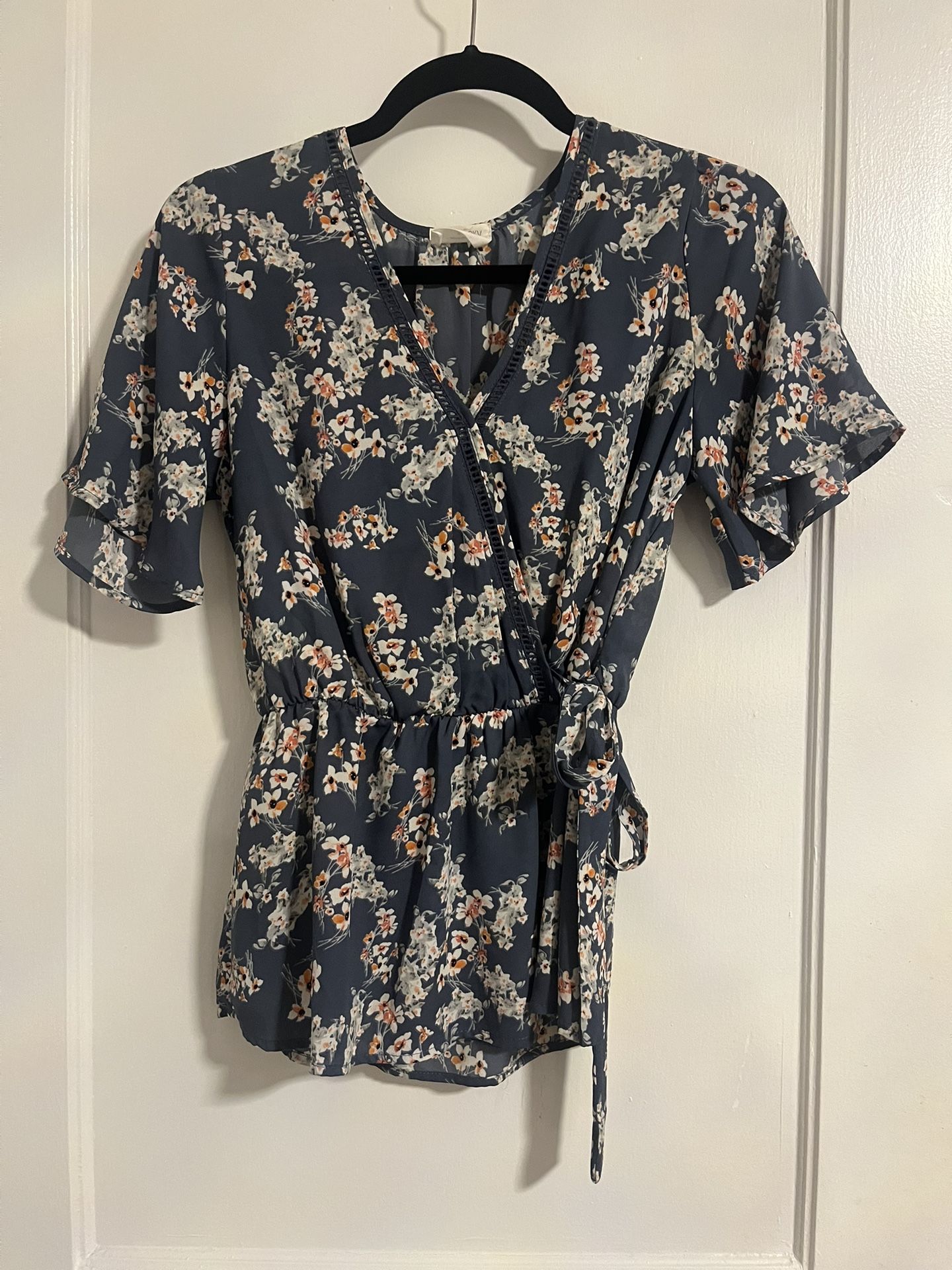 Women’s blue floral blouse