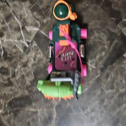 Teenage Mutant Ninja Turtles Fan Powered Sewer-Skateboard Vintage Michelangelo