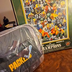 NFL, GREEN BAY PACKERS: NEW  XXXI SUPER BOWL CHAMPIONS POSTER w/FRAME & 24 CAN COOLER, FIRM.