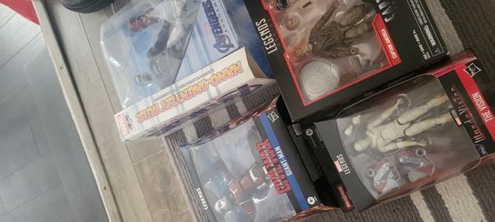 Marvel Figure