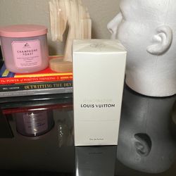 LV cologne