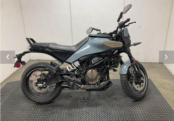 2024 Husqvarna Svartpilen 401